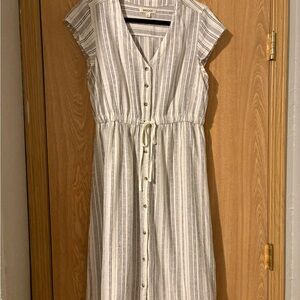 Briggs New York Striped Button-Front Midi Dress in Cream and Gray